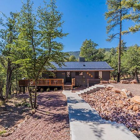 Villa The Pine House - Cozy Mid-Century Modern, Pet-Friendly Extérieur photo