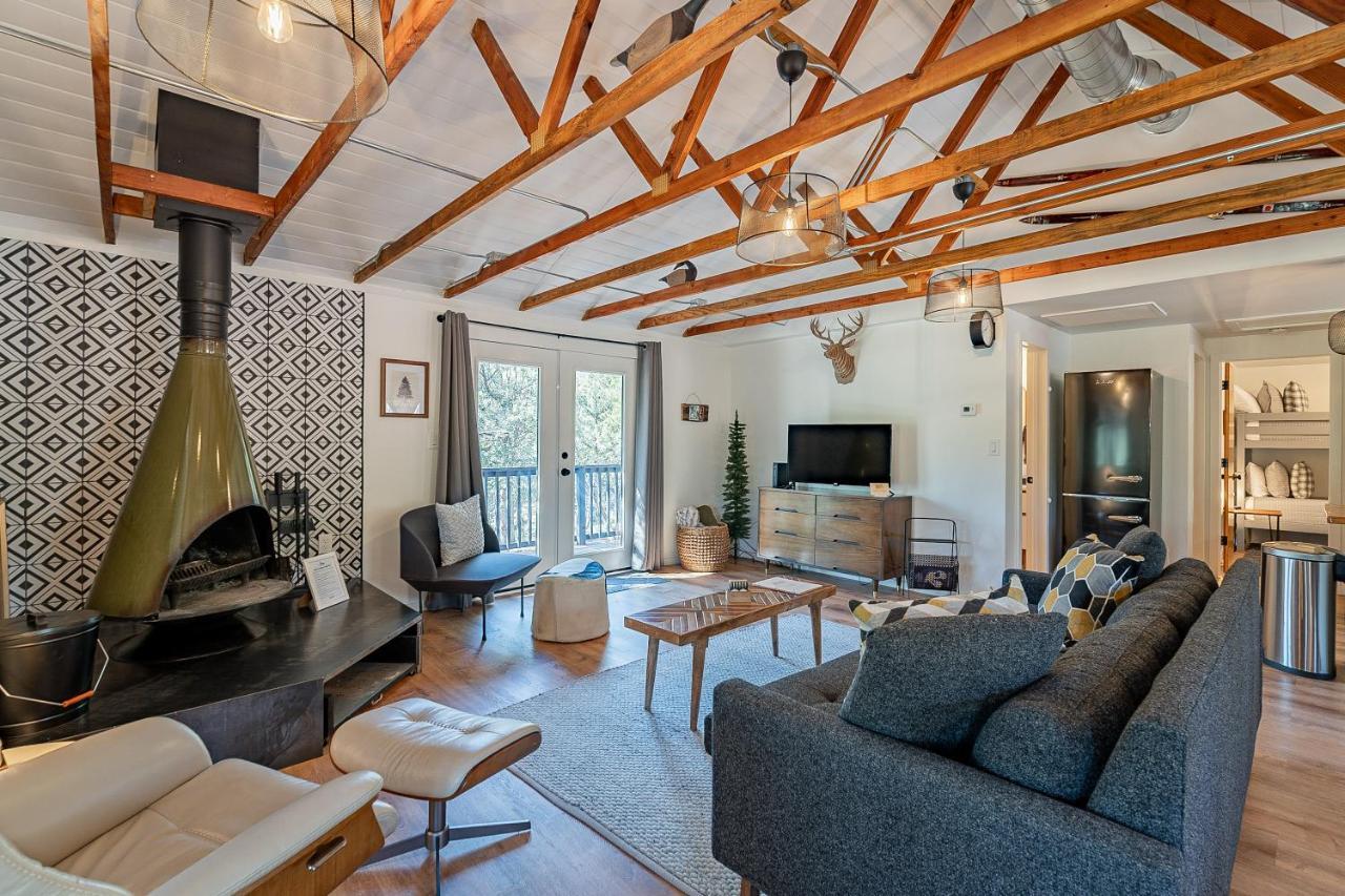 Villa The Pine House - Cozy Mid-Century Modern, Pet-Friendly Extérieur photo