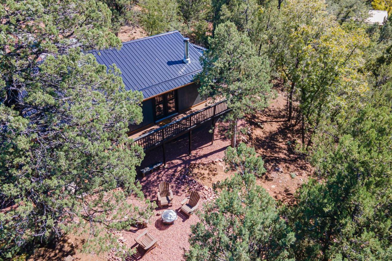 Villa The Pine House - Cozy Mid-Century Modern, Pet-Friendly Extérieur photo